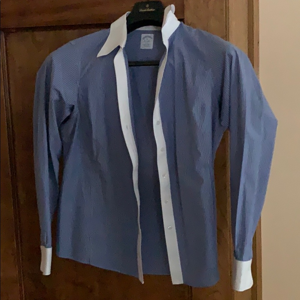 Women’s Brooks Brothers shirt